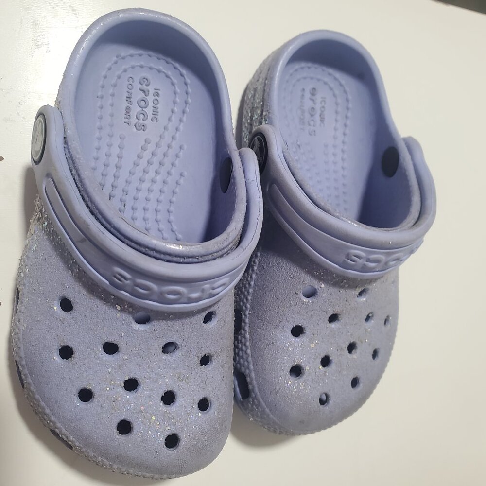 Crocs - Picture 2 of 3